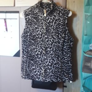 Soft brand new cheetah leopard print vest